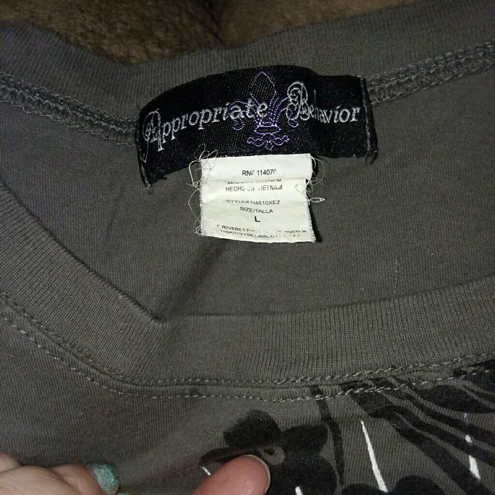 Large top - Picture 2 of 2